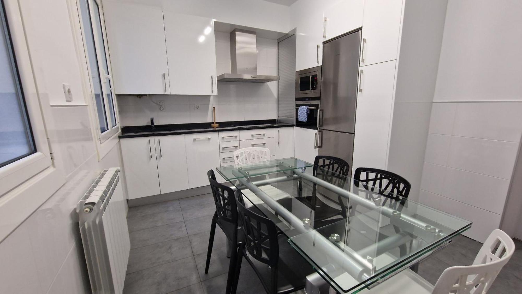Home In The Heart Of Donostia! Сан Себастиан Екстериор снимка